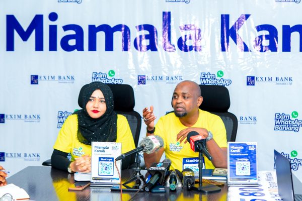 Wateja wa Exim Kuangalia Salio na Kutuma Fedha Kupitia WhatsApp