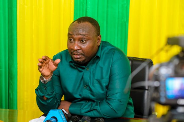 Mbeto: Rais Mwinyi Agoma Kuvunja Katiba ili Abaki Madarakani Zanzibar