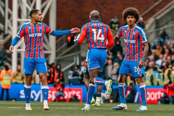 Fainali ya Conference: Crystal Palace vs Rayo Vallecano, Nani Ataandika Historia Leo?