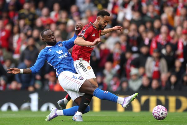 Bruno Fernandes Kuongoza Mashambulizi ya United Dhidi ya Sunderland Leo