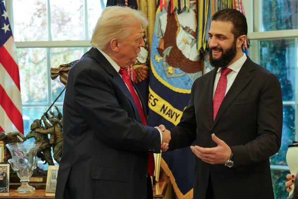 Rais wa Syria Amshukuru Trump kwa Zawadi ya Manukato ya Bei Kubwa