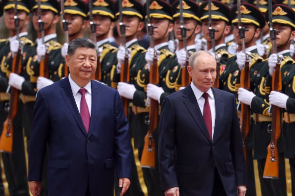 Putin Atua China Kibabe, Rais Xi Jinping Ampokea Kufanya Mazungumzo ya Kijeshi – Video