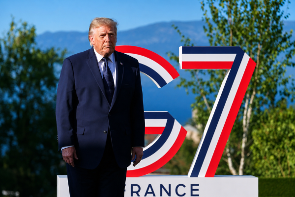 Trump: Mlango wa Hormuz Kufunguliwa Kikamilifu Ndani ya Siku Mbili