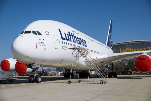 Maajabu Ya Airbus A380-800 Yanayowashangaza Watu Duniani