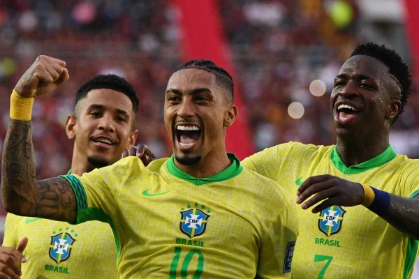 Brazil, Ufaransa, Uingereza na Hispania Nani Kuchukua Kombe la Dunia?