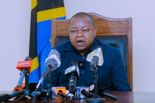 Wanafunzi 246,197 Waliopangiwa Kujiunga Kidato Cha Tano Wapaswa Kuripoti Shuleni