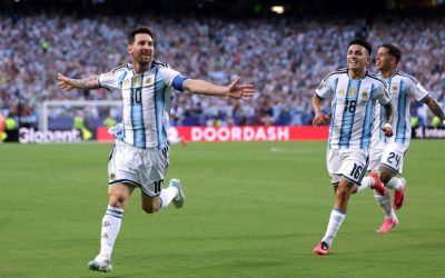 Messi Ang’ara kwa Hat-Trick, Argentina Yaichapa Algeria 3-0 Kombe la Dunia - Global Publishers
