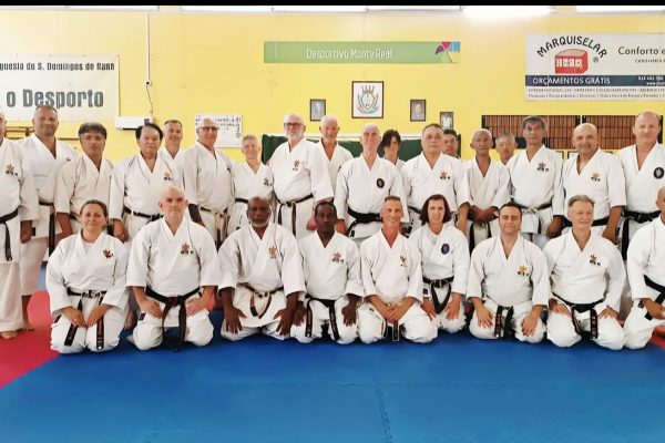 Rumadha Fundi Ang’ara Ureno, Aipeperusha Bendera ya Tanzania kwenye Karate