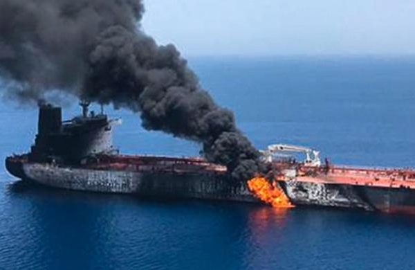 Iran Yashutumiwa Kushambulia Meli Mlango wa Hormuz Baada ya Kutoa Onyo