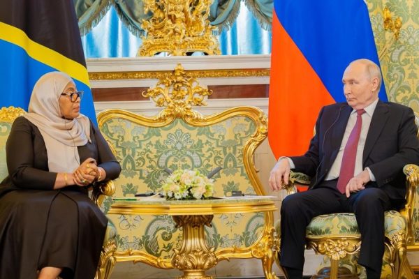 Rais Samia Aongoza Mazungumzo na Putin Ikulu ya Kremlin Jijini Moscow (Picha +Video)