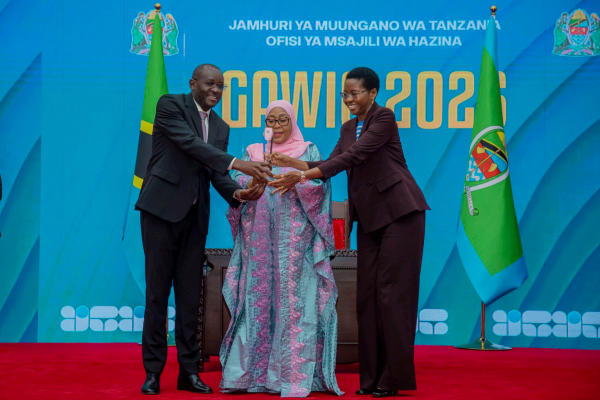 Rais Samia Aitunuku NMB Kwa Mchango Mkubwa wa Gawio Serikalini