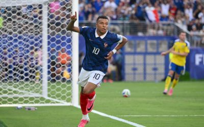 Ufaransa Yaifumua Sweden 3-0, Mbappe Ang’ara, Yatinga 16 Bora Kombe la Dunia - Global Publishers