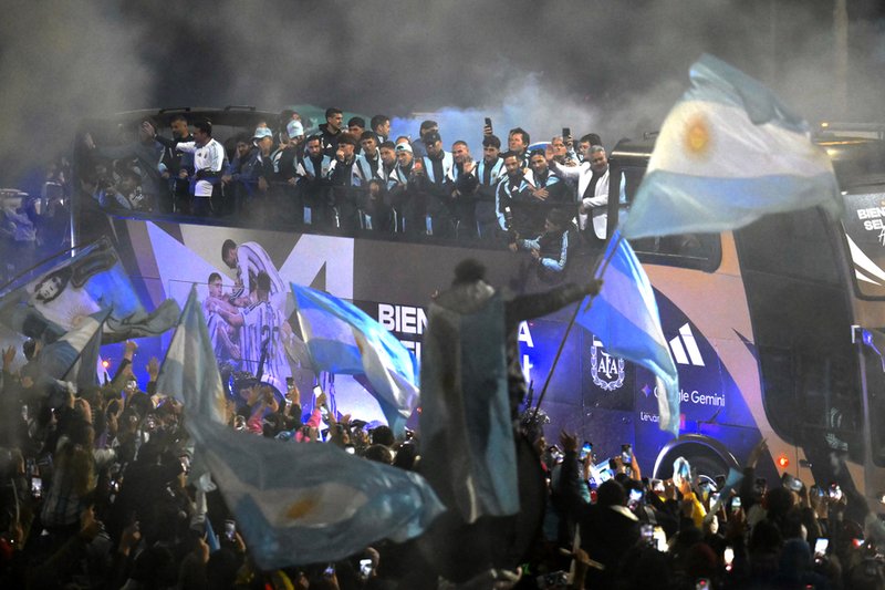 Argentina Yapokelewa Kishujaa Licha ya Kupoteza Fainali ya Kombe la Dunia – Video