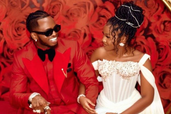 Zuchu na Diamond Waachana, Mashabiki Wabaki na Maswali, Mitandao Yachafuka – Video