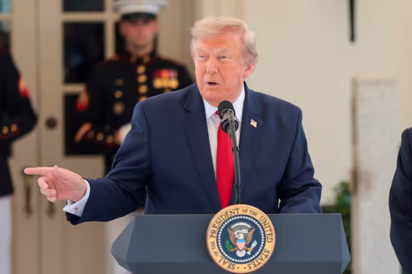Trump Aonya Kuishambulia Iran, Ataja Eneo la Siri la Pickaxe Mountain