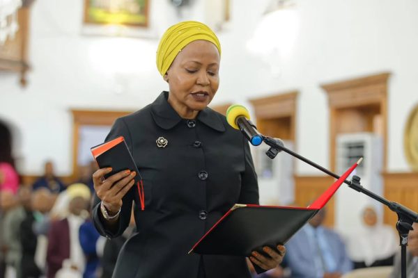 Rais Dkt. Mwinyi Awaapisha Viongozi Wanne, Wakiwemo Majaji Wawili wa Mahakama Kuu Zanzibar