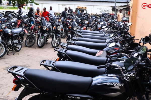 Video: Kuna Chimbo Pikipiki, Bajaji Unaipata Kwa Laki 8 Tu, Keko Commission Agent