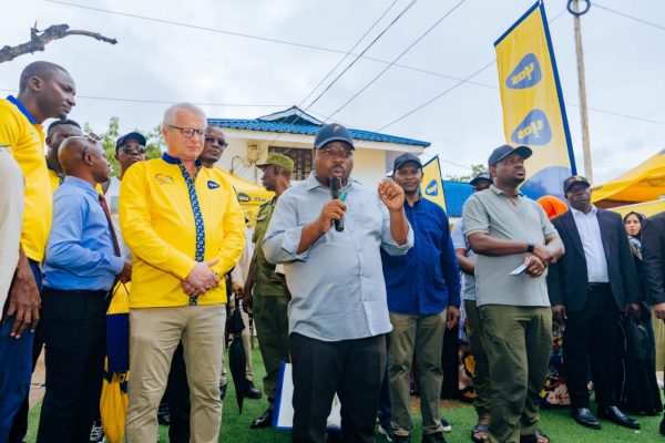 RC Chalamila Atembelea Banda la Yas Sabasaba, Apongeza Suluhisho za Kidijitali kwa Watanzania