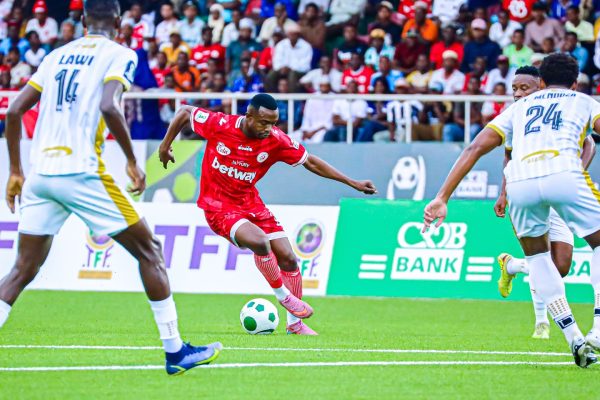 Azam Yatozwa Faini ya Milioni 50, Makocha na Wachezaji Wafungiwa