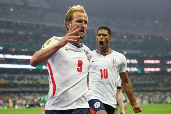 England Yaiondoa Mexico 3-2 na Kutinga Robo Fainali ya Kombe la Dunia