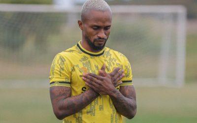 JKT Watoa Pole kwa Pacome Baada ya Kuumia Uwanjani - Global Publishers