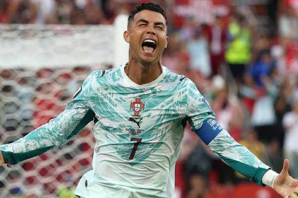 VAR Yawavunja Moyo Croatia, Ronaldo Apeleka Ureno Hatua ya 16 Bora Kombe la Dunia