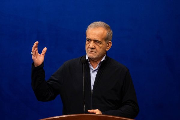 Rais wa Iran Azungumzia Hali ya Mojtaba Baada ya Ripoti za Kuumia