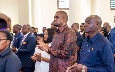Makamu wa Rais Ndejembi Ashiriki Misa Takatifu Kanisa Katoliki Dodoma - Global Publishers