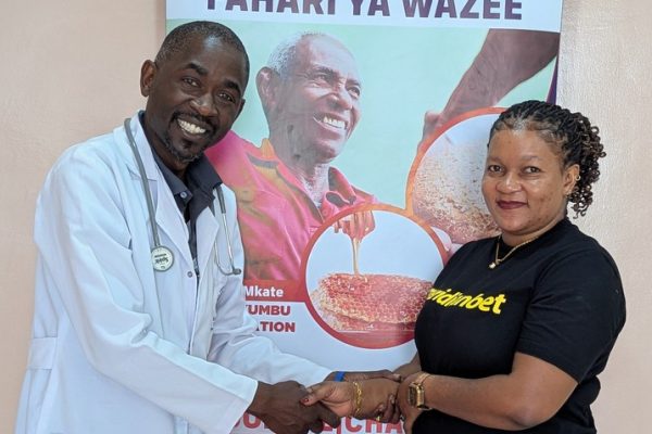 Meridianbet Yaendelea Kugusa Maisha ya Jamii Kupitia Msaada kwa Wazee