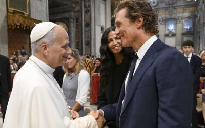 Matthew McConaughey na Mkewe Wakutana na Papa Leo XIV Vatican - Global Publishers