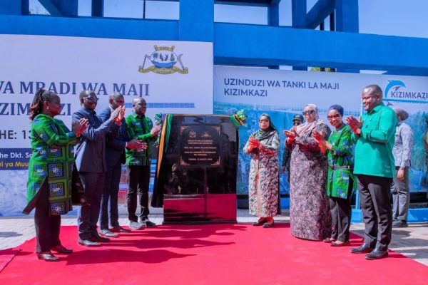 Rais Samia Azindua Mradi wa Maji Kuelekea Kilele cha Tamasha la Kizimkazi