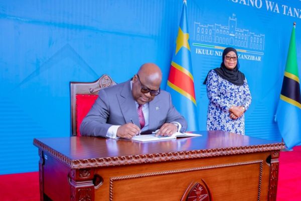 Rais Samia Akutana na Rais Félix Tshisekedi Ikulu Ndogo Zanzibar