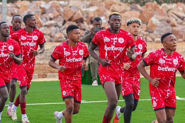 Mnyama Kunguruma Leo! Simba Kufanya Utambulisho wa Kikosi Kipya Uwanja wa Uhuru