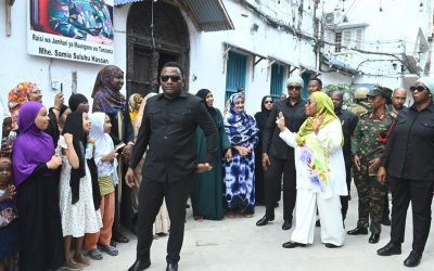 Rais Samia Awapongeza Wazanzibar Kwa Kudumisha Amani, Afananisha Siasa Na Simba Na Yanga (Picha +Video) - Global Publishers
