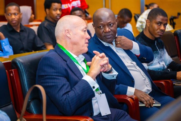 Serikali Yawataka Vijana Kutumia Teknolojia Kutengeneza Suluhisho Za Afrika