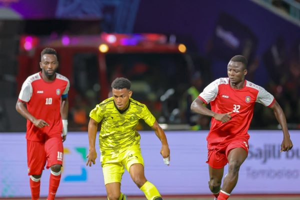 Yanga Yapoteza Yanga Day, Mashabiki Wabaki na Furaha Baada ya Kuona Kiwango cha Timu