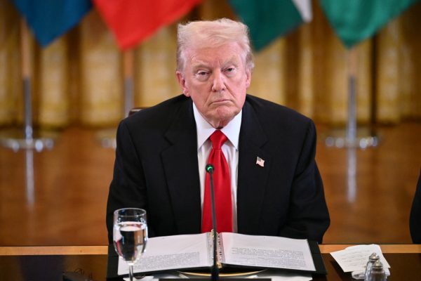 Trump Aitaka Iran Isalimu Amri, Akataa Kuongeza Muda wa Makubaliano