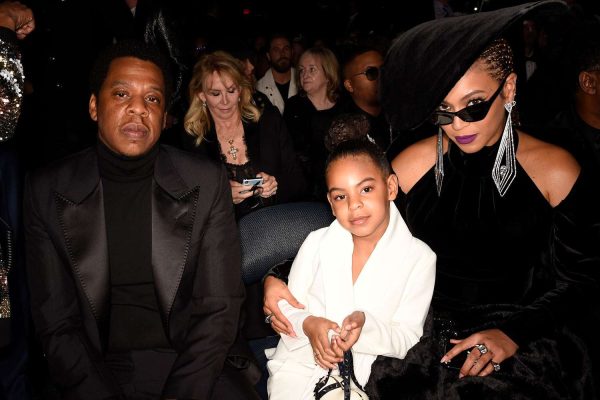 Beyoncé Atimiza Miaka 45, Aangaza Safari Yake Na Watoto Wake