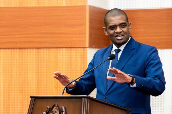 Makamu wa Rais Aagwa Rasmi na Wizara Ya Nishati Treasury Square, Dodoma