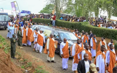 Mfalme Oyo Azikwa Karambi, Uganda Yamuaga Kiongozi Wake wa Kifalme - Global Publishers