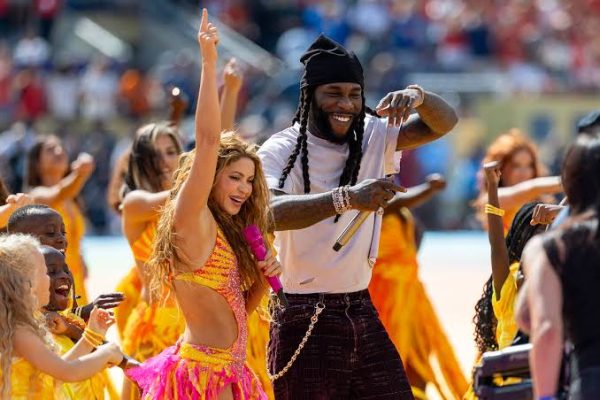 Dai Dai ya Shakira na Burna Boy Yafikisha Views Bilioni Moja YouTube