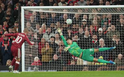 Liverpool, Man City Zaponea Chupu Chupu, Zafuzu Robo Fainali - Global Publishers