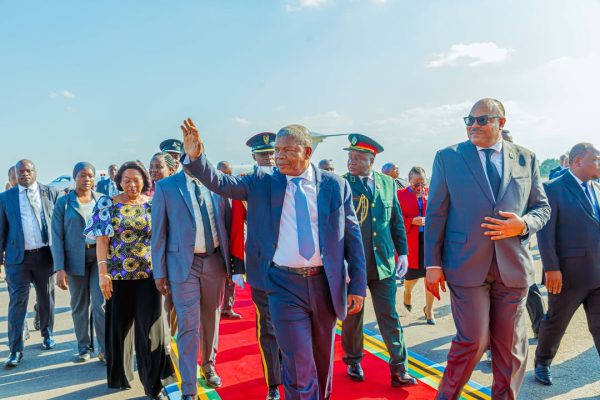 Rais wa Angola Awasili Nchini Kwa Ziara ya Kitaifa ya Siku Tatu