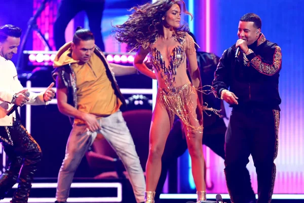 Billboard Yaitangaza Despacito Kuwa Wimbo Bora wa Wakati Wote