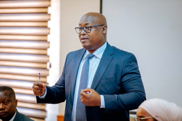 Wizara Ya Viwanda Na Biashara Yawasilisha Taarifa ya Utendaji wa Taasisi Zake kwa Kamati ya Bunge