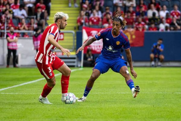Mambo ni Magumu Kwa Man United! Arsenal Yang’ara, Barcelona Yapindua Meza Ulaya