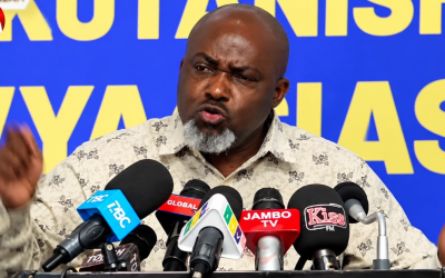 Video: Mwabukusi Amtaka Mutungi Kuvifuta Vyama Visivyofanya Shughuli, Atoa Wito kwa Gen Z - Global Publishers