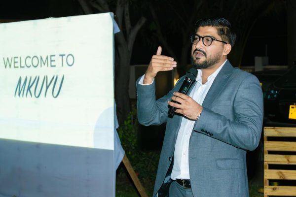 Mkuyu Africa Yawapeleka Watanzania wa Dubai Kariakoo na Masaki