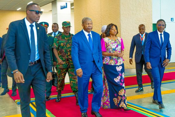 Rais wa Angola Alivyowasili Kwa Reli ya SGR Jijini Dodoma