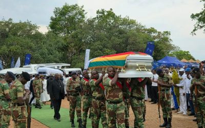Chivayo na Mkewe Wazikwa Makaburi ya Glen Forest Park Harare, Zimbabwe - Global Publishers